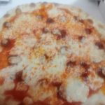 Pizza salami picante